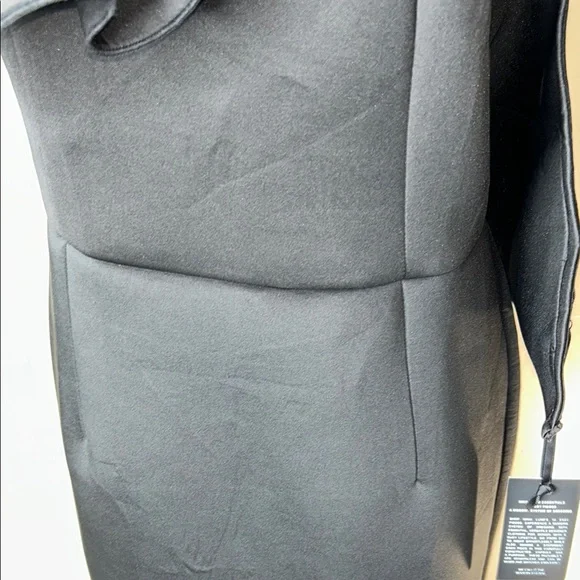 Nikki Lund Elegant Black One-Shoulder Dress - Picture 13 of 16